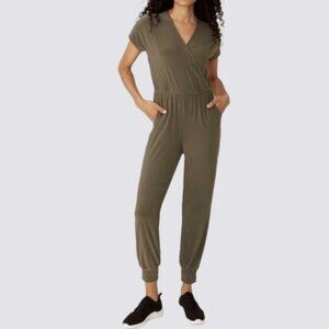 New Marallis Olive Green Short Sleeved V-neck Stretch Jumpsuit Size XXL bin 4C